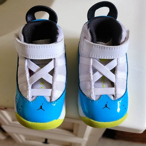 Toddler jordans 4c agua white baby blue - Picture 1 of 5